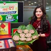 Young girl gives traditional cake new look