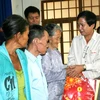 Pre-Tet gifts, charitable grants for needy people nationwide