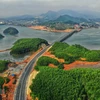 A view of Ha Long – Van Don Expressway. Capital from G-bonds plays an important role in infrastructure development (Photo: VNA)