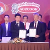 Acecook Vietnam remains sponsor for Vietnamese football