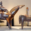 Animals depicted in sculptures