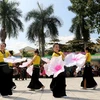 “Xoe” dance party breaks out in northwestern region
