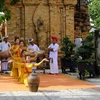 Chăm dance at Ponagar Temple towers lures visitors