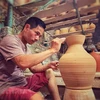 Artisan strives for preserving traditional pottery