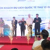 Quang Ninh hosts 15 millionth foreign tourist to Vietnam