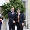 PM Pham Minh Chinh meets French President