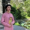 Spreading the beauty of ancient Vietnamese costumes