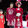 Ao Dai designer presents new collection at catwalk show 