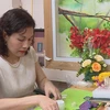 Artisan turns clay into charming flowers