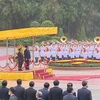 Lao PM pays official visit to Vietnam