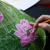 Paintings on lotus leaves