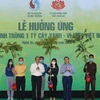 Prime Minister Nguyen Xuan Phuc chairs a ceremony to launch the Government’s programme of planting one billion trees in the central province of Nghe An. (Photo: VNA).