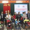 Japan charity presents wheelchairs to Thanh Hoa’s disabled children