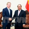 Vietnam continues boosting ties with the US: PM 
