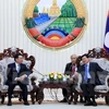 Lao Prime Minister highlights financial cooperation with Vietnam