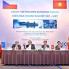 Vietnam-Czech business forum opens in Hanoi 