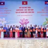 Vietnam, Laos, Cambodia front chiefs meet outstanding students 