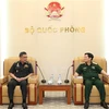 Defence Minister Ngo Xuan Lich meets Thai senior officer