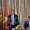 Deputy PM hails role of Vietnamese community in Singapore 