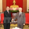 Vietnam, Laos strengthen coordination to promote renovation 