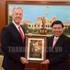 US Ambassador bids farewell to HCM City leaders