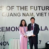 Vietnamese student receives APEC 2017 VOF’s leadership award