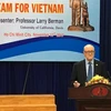 US author lectures on VN legendary spy Pham Xuan An