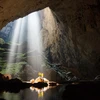  Russian paper hails Son Doong Cave as lost world underground
