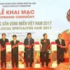 Vietnam Local Specialties Fair 2017 opens