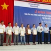 Ben Tre hands over 100 houses to policy beneficiaries 