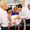 Revolution contributors to receive Tet gifts