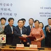 HCM City, Busan establish cooperative ties