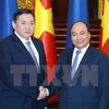 PM Nguyen Xuan Phuc welcomes Mongolian Parliament Chairman