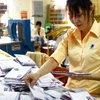 Tet keeps post office, delivery firms busy