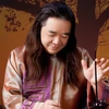 “Dan bau” master performs at Opera House