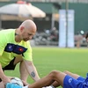 Vietnam signs contract with fitness coach Dominic Palmer