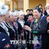 NA leader presents gifts to poor people in Tuyen Quang