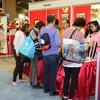 Vietnam leaves impression at tourism fair in Canada