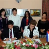 Vietnam, Cuba sign cooperation documents during Party chief’s visit 