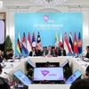 PM attends plenary of ASEAN Summit