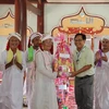 Binh Thuan leaders visit Cham Bani people on Ramuwan festival