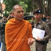 Thailand raids temples to clean up Buddhism 