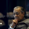 Malaysian PM bans gifts for ministers