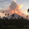 Indonesia: dozens of flights canceled due to volcanic eruption 
