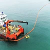 Thanh Hoa province holds oil spill response drill 