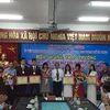 Hai Phong honours brainy students 