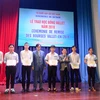 Students in Vietnam’s central region receive Vallet scholarships