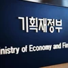 RoK’s overseas direct investment surges in Q2