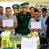 Ha Tinh authorities arrest two drug traffickers, seizing big amount of drugs 