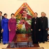 Top legislator extends Xmas greetings to Catholics in HCM City 